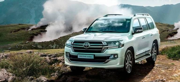 Toyota представляет новую топовую версию Land&nbsp;Cruiser 200 Executive Lounge